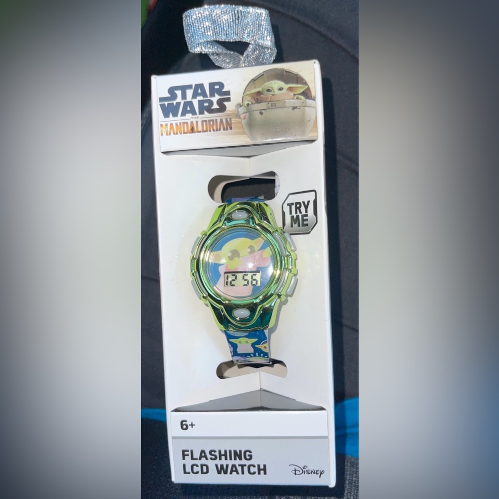 Mandalorian Baby Yoda Star Wars Kids Watch Flashing LCD Wristwatch New